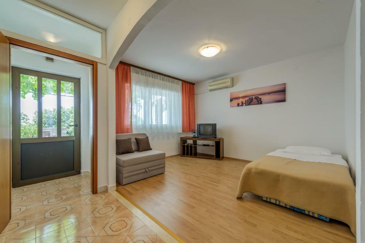 Apartment Luce بودْسْتغانا المظهر الخارجي الصورة